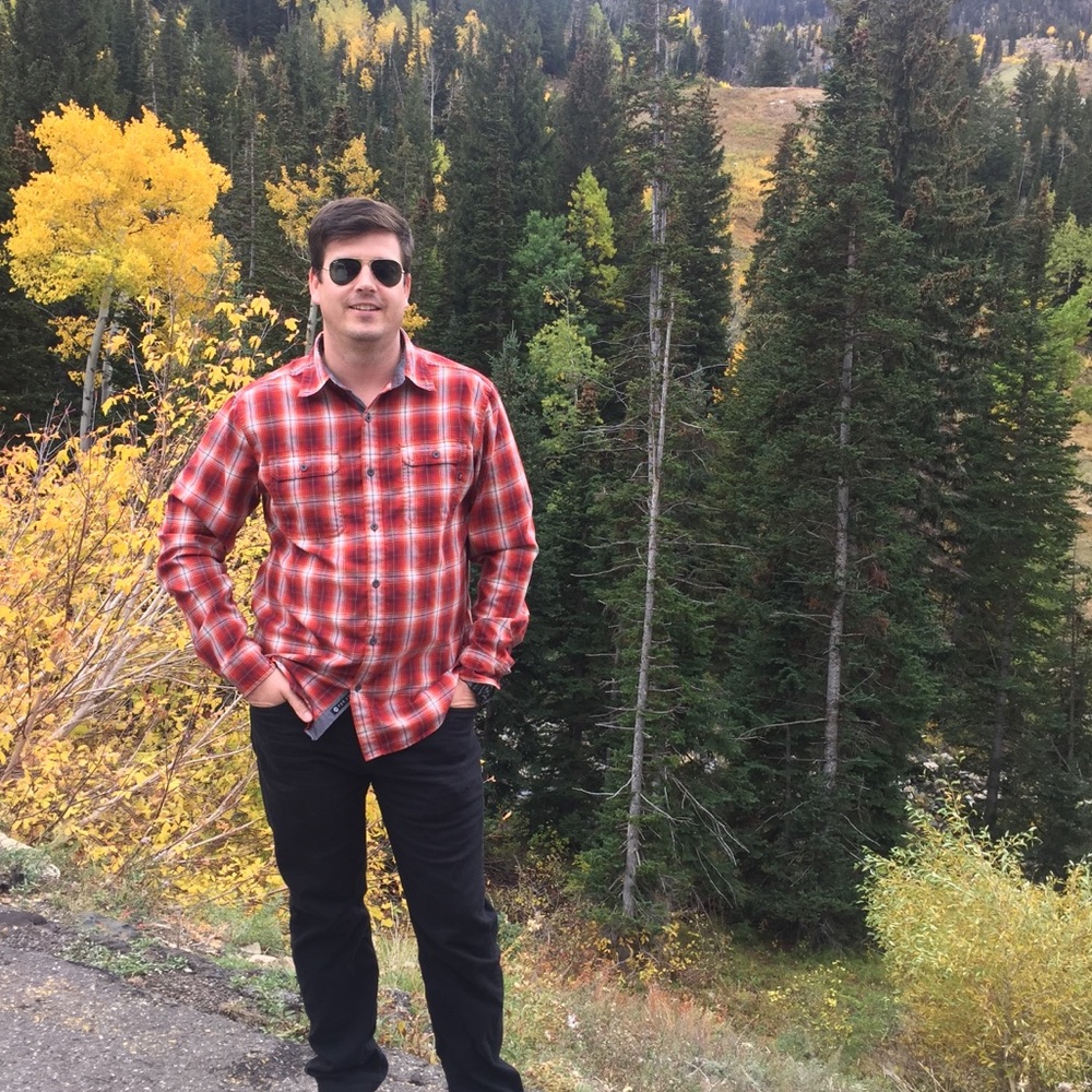 Meet your Posher, Travis